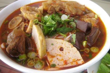 Bún bò giò 